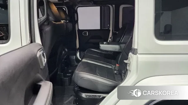 Jeep Wrangler (JL) 2022 Белый из Кореи, фото 3