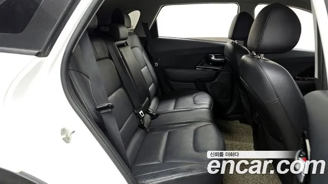 Kia Niro EV 2019 Белый из Кореи, фото 3