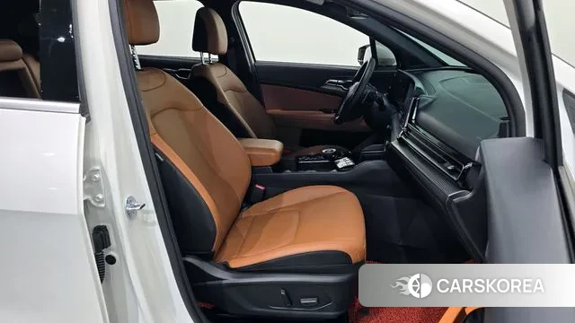 Kia Sportage 5th Generation 2024 Белый из Кореи, фото 3