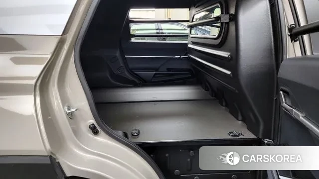 Ssangyong The New Torres 2024 Коричневый из Кореи, фото 3