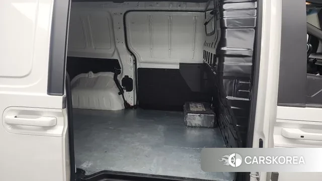 Hyundai Staria 2021 Белый из Кореи, фото 3