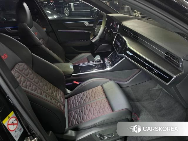 Audi RS6 (C8) 2025 Черный из Кореи, фото 3