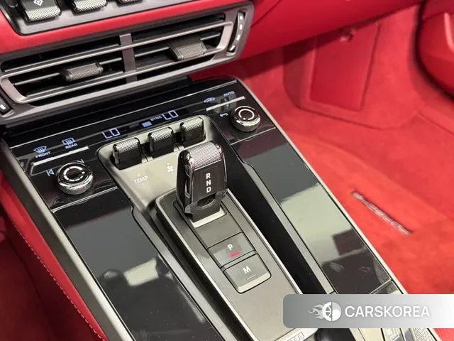 Porsche 911(992) id 2909999 из Кореи 3