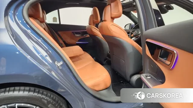 Mercedes-Benz C-Class W206 2025 Синий из Кореи, фото 3