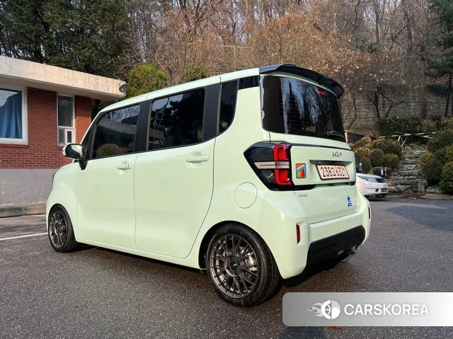 Kia The New Kia Ray 2025 Светло-серебряный цвет из Кореи, фото 3