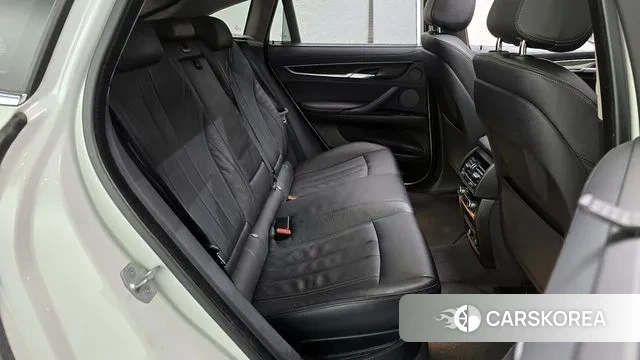 BMW X6 (F16) 2018 Белый из Кореи, фото 3