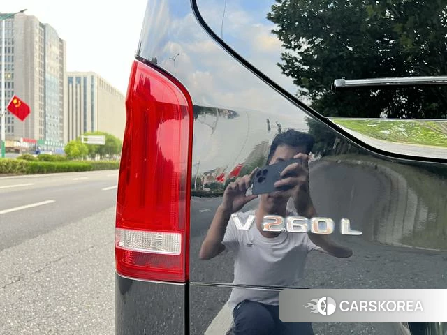 Mercedes-Benz V-class id 4221774 из Китая 3