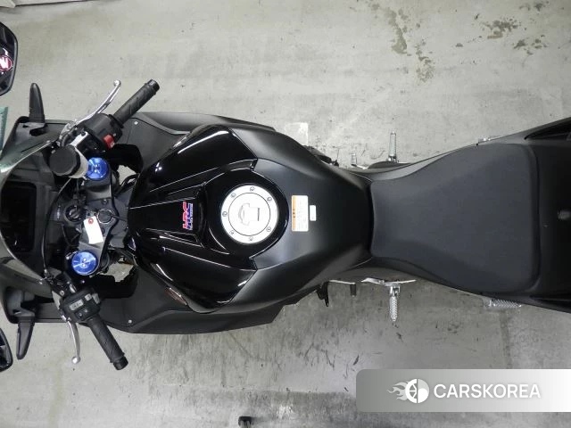 Проданный Honda CBR600RR id 4184290 из Японии, фото 2