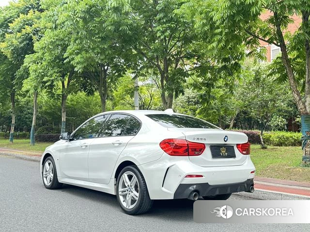 BMW 1 series 2023 Белый из Китая, фото 3