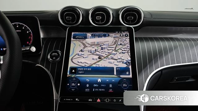 Mercedes-Benz GLC-Class X254 2024 Белый из Кореи, фото 3