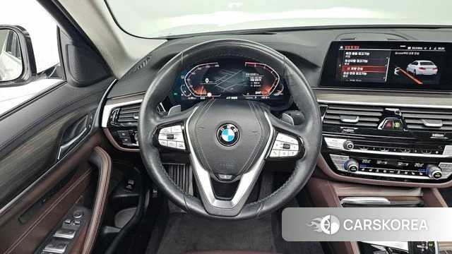 BMW 5 Series (G30) 2020 Белый из Кореи, фото 3