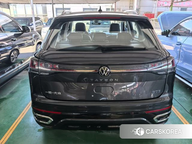 Volkswagen Tanyue GTE 2024 Темно-серый из Китая, фото 3