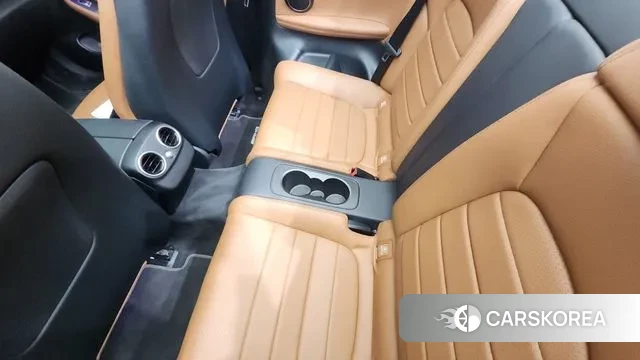 Mercedes-Benz C-Class W205 2020 Белый из Кореи, фото 3