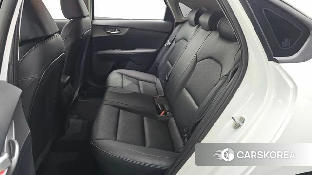 Kia Come New K3 2021 Белый из Кореи, фото 3