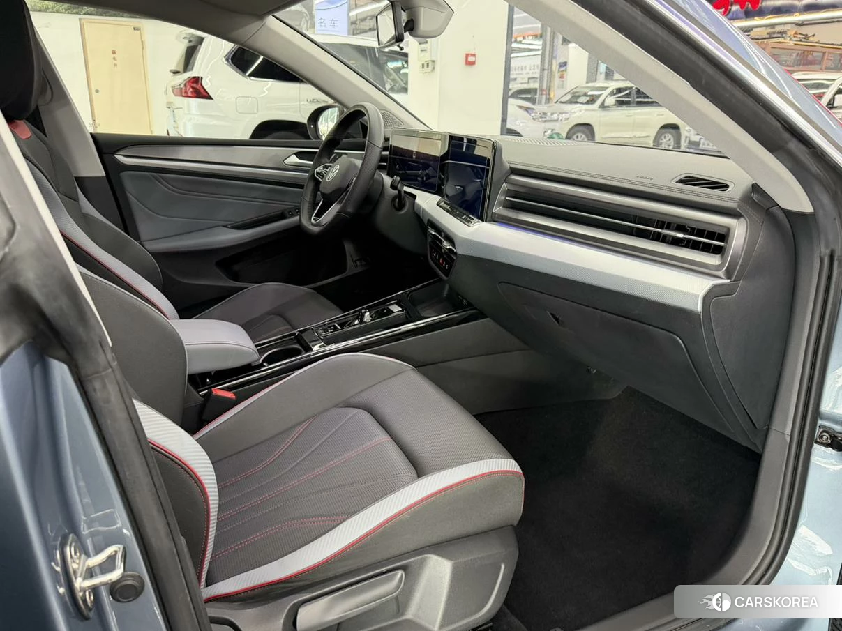 Volkswagen Lingdu 2022 Синий из Китая, фото 3