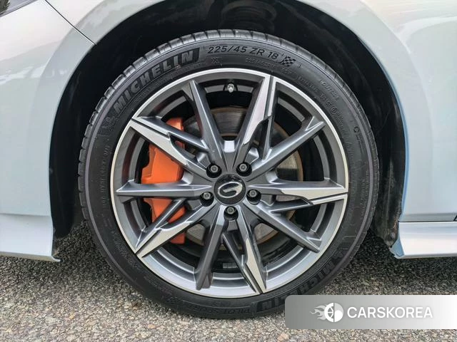 GAC Trumpchi Shadow Leopard 2025 Серебристо-серый из Китая, фото 3