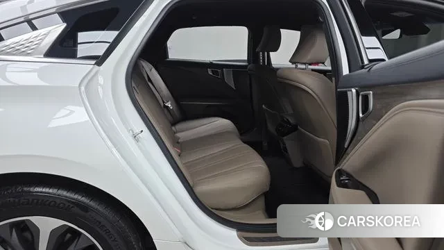 Kia K8 Hybrid 2023 Белый из Кореи, фото 3