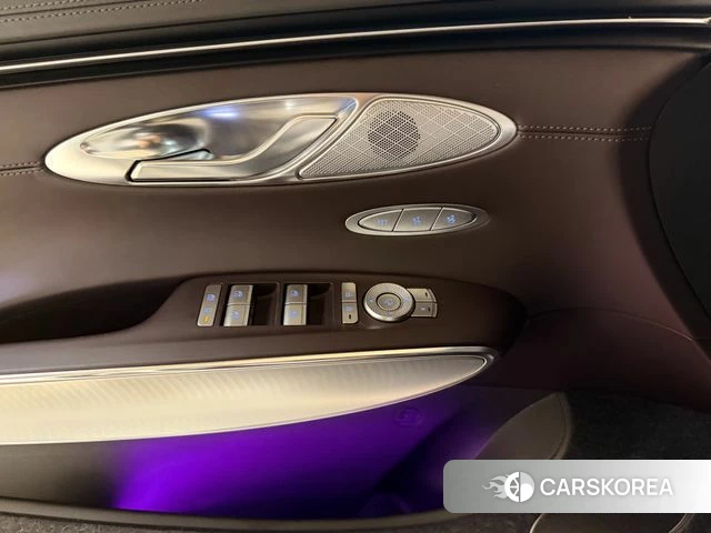 Genesis GV70 2022 Белый из Кореи, фото 3