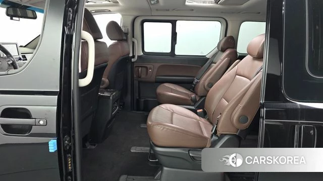 Hyundai The New Grand Starex 2019 Черный из Кореи, фото 3