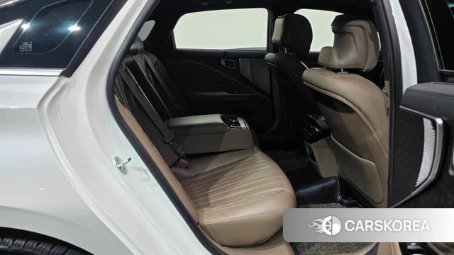 Kia K8 Hybrid 2022 Белый из Кореи, фото 3