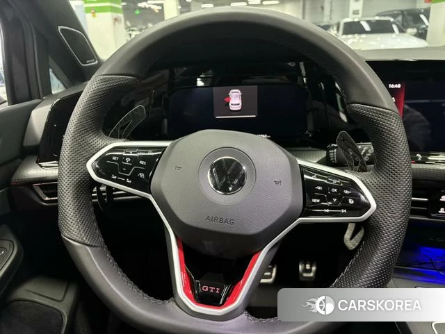 Volkswagen Golf GTI 2023 Серебристо-серый из Китая, фото 3