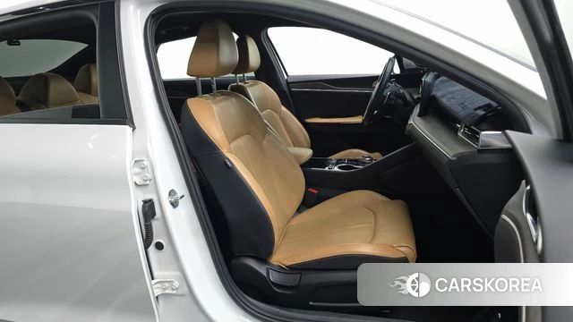Kia K5 3rd generation 2020 Белый из Кореи, фото 3