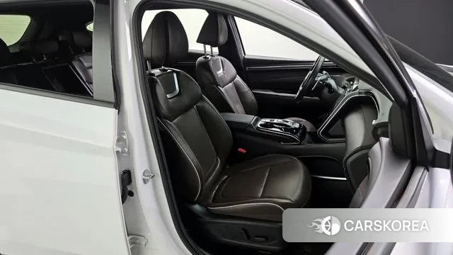 Hyundai Tucson (NX4) 2023 Белый из Кореи, фото 3