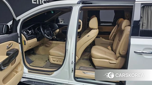 Kia The New Carnival 2018 Белый из Кореи, фото 3