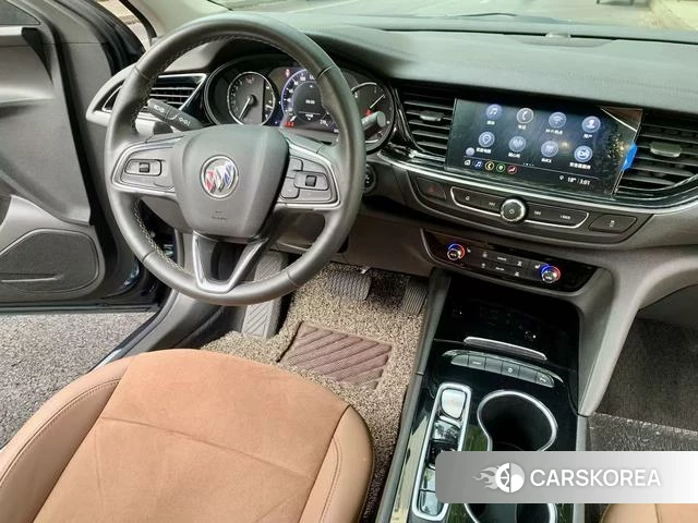 Buick Regal 2021 Темно-серый из Китая, фото 3