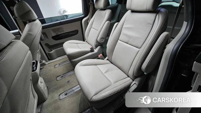 Kia The New Carnival 2018 Серый из Кореи, фото 3
