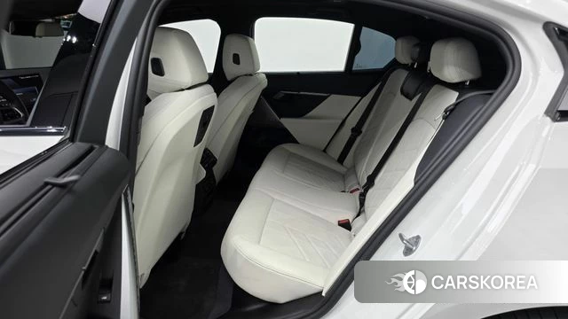 BMW i5 (G60) 2025 Белый из Кореи, фото 3