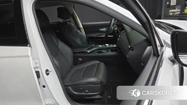 Genesis GV70 2022 Белый из Кореи, фото 3