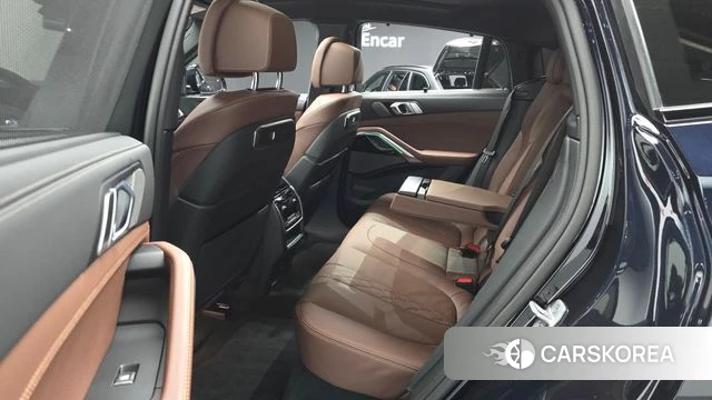 BMW X6 (G06) 2025 Черный из Кореи, фото 3