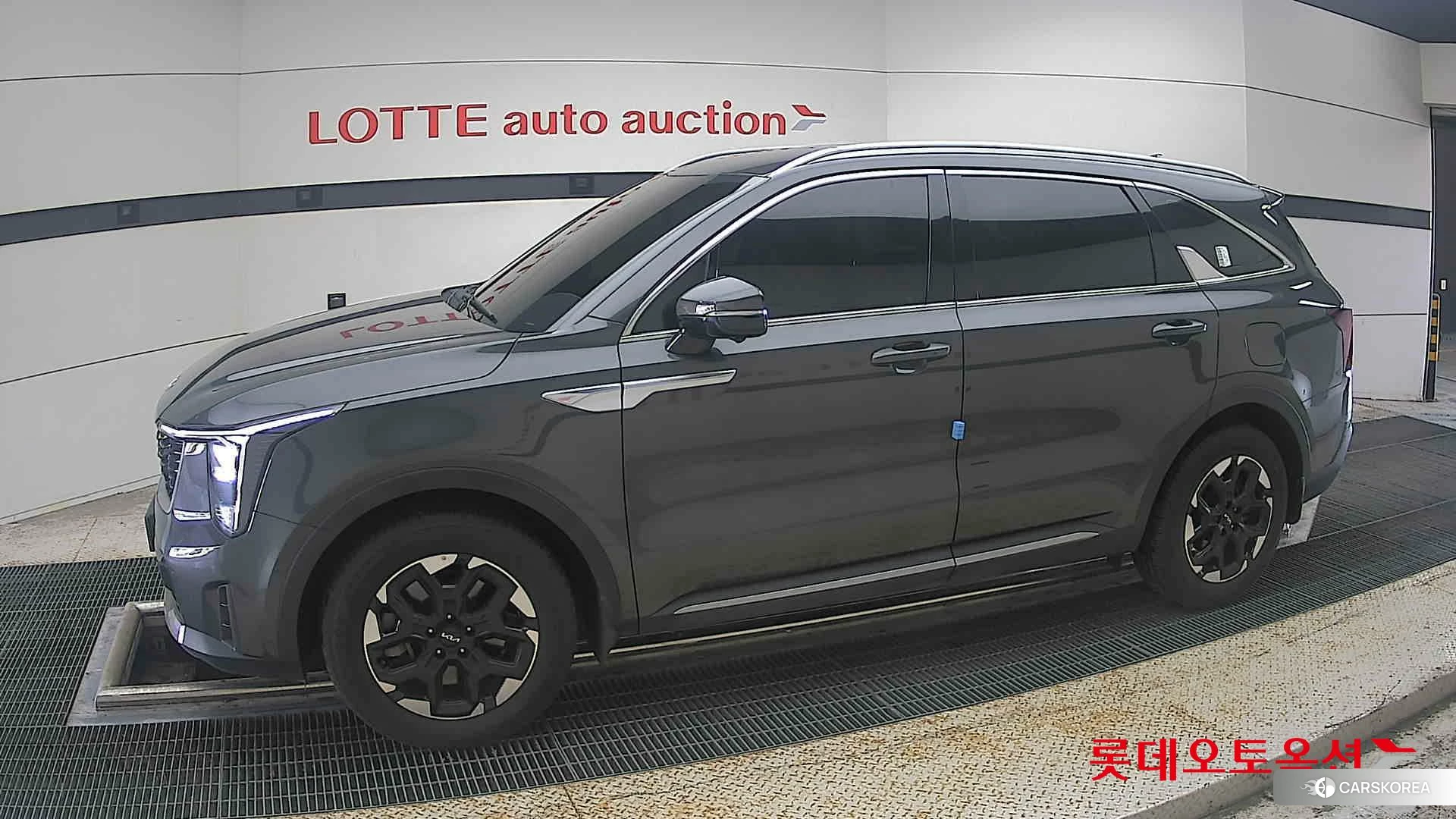 Kia Sorento 2024 Interstellagray из Кореи, фото 3