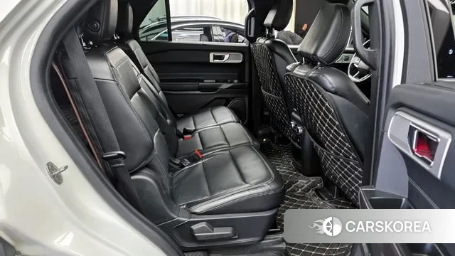 Ford Explorer 6th Generation 2019 Белый из Кореи, фото 3