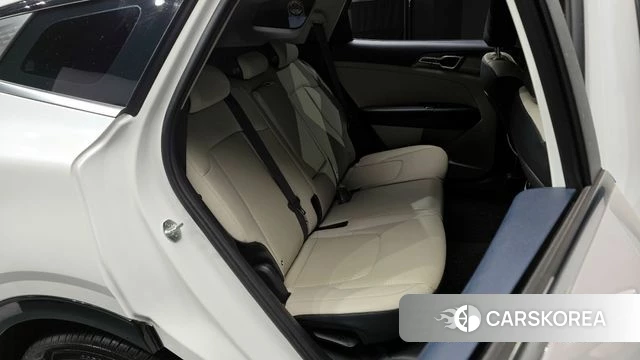 Kia Sportage 5th Generation 2021 Белый из Кореи, фото 3