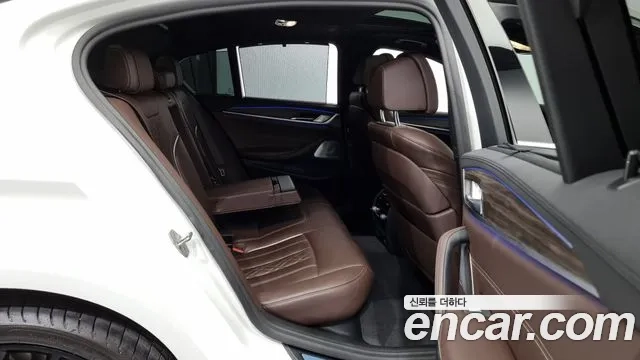 BMW 5 Series (G30) 2020 Белый из Кореи, фото 3