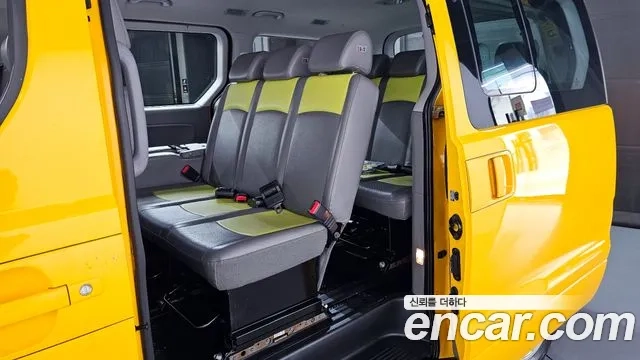 Hyundai The New Grand Starex 2019 Желтый из Кореи, фото 3