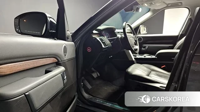 Land Rover Discovery 5 2018 Серый из Кореи, фото 3