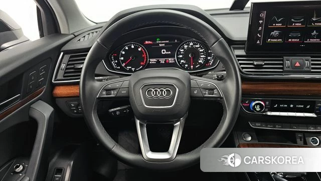 Audi Q5 (FY) 2023 Черный из Кореи, фото 3