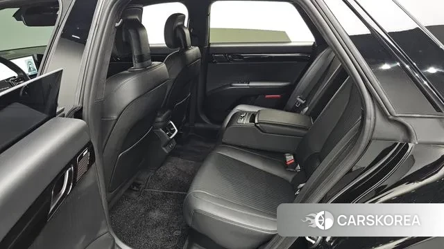 Hyundai Grandeur Hybrid (GN7) 2023 Черный из Кореи, фото 3