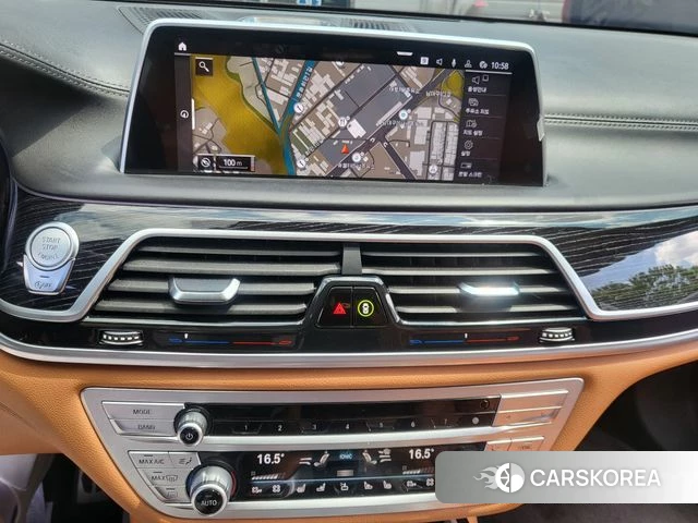 BMW 7 Series (G11) 2022 Серебристо-серый из Кореи, фото 3