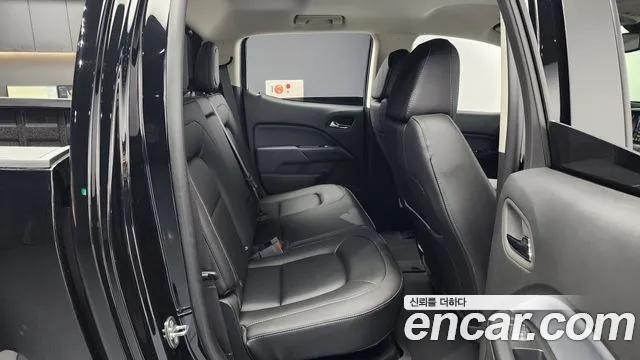 Chevrolet (GM Daewoo) Real New Colorado 2022 Черный из Кореи, фото 3