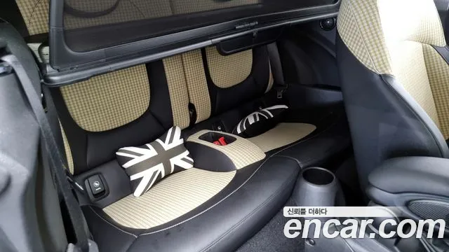 Mini Cooper Convertible 2023 Синий из Кореи, фото 3