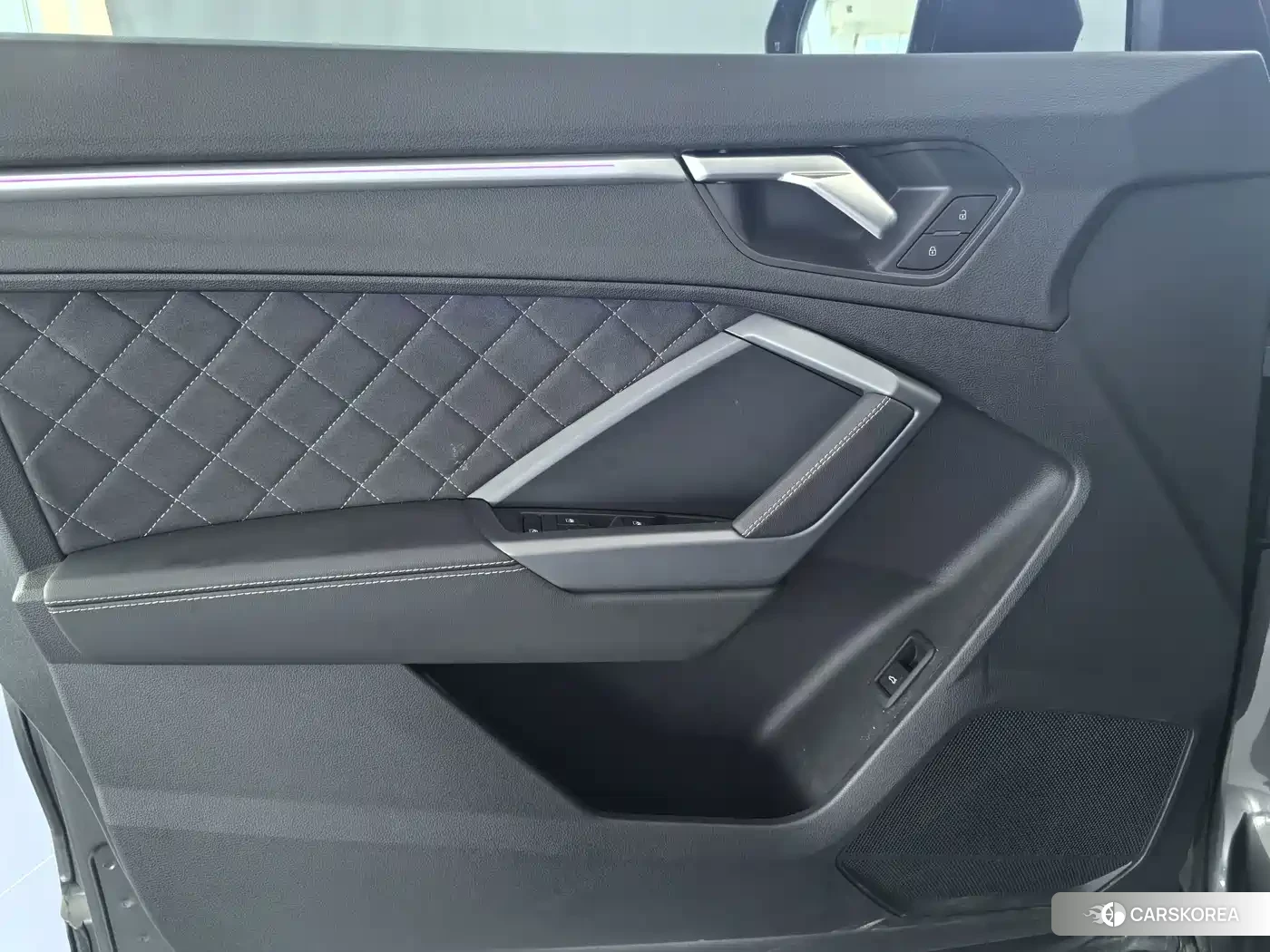 Audi Q3 2026 Silver/gray из Китая, фото 3