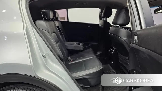 Kia Sportage 4th Generation 2018 Серебряный из Кореи, фото 3