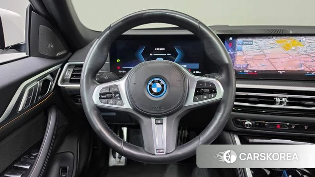 BMW i4 2022 Белый из Кореи, фото 3