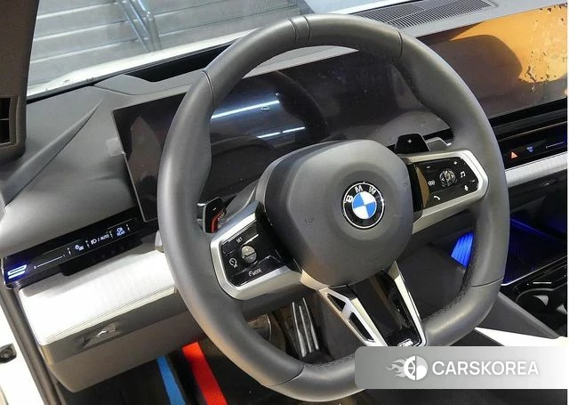 BMW 5 Series (G60) 2024 Белый из Кореи, фото 3