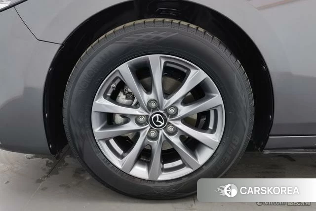 Mazda 3 Angkesaila 2021 Темно-серый из Китая, фото 3