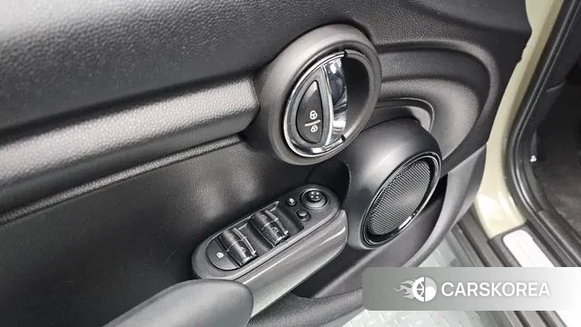 Mini Cooper 2019 Цвет тростника из Кореи, фото 3